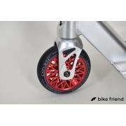 Трюковий самокат Explore Acro сріблястий