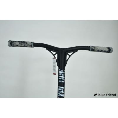 Трюковий самокат Explore Booger 300 чорний Трюковий самокат Explore Booger 300 чорний