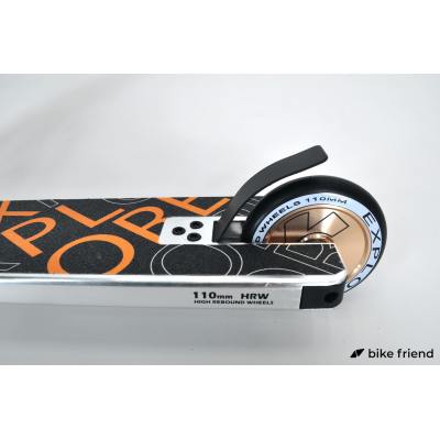 Самокат Explore Booger 300 сріблястий Самокат Explore Booger 300 сріблястий