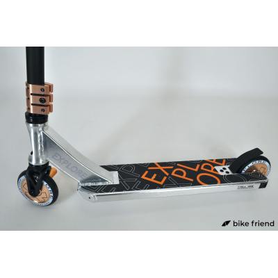 Самокат Explore Booger 300 сріблястий Самокат Explore Booger 300 сріблястий