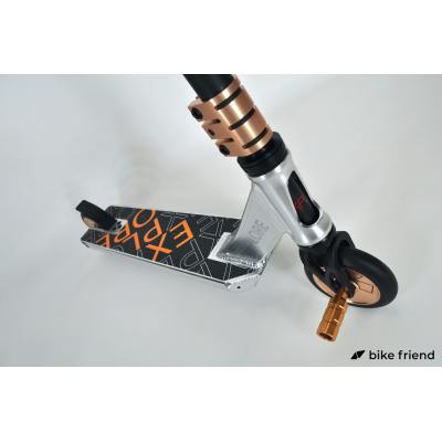 Самокат Explore Booger 300 сріблястий Самокат Explore Booger 300 сріблястий