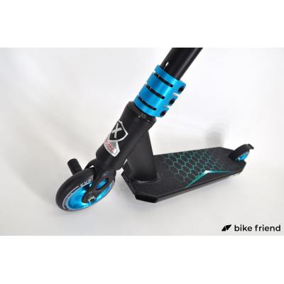 Самокат Explore Cross Deluxe II синий Самокат Explore Cross Deluxe II синий