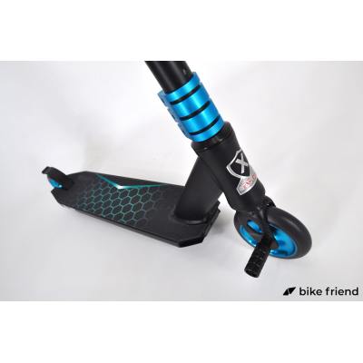 Самокат Explore Cross Deluxe II синий Самокат Explore Cross Deluxe II синий