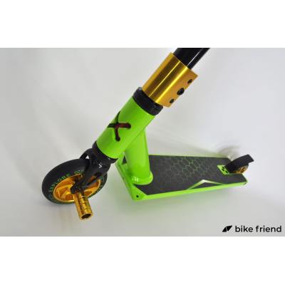 Самокат трюковый Explore Cross Deluxe зеленый Самокат трюковый Explore Cross Deluxe зеленый