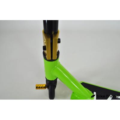 Самокат Explore Cross зеленый Самокат Explore Cross зеленый