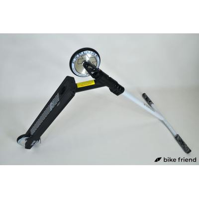 Самокат Explore Leidart Pro New черный Самокат Explore Leidart Pro New черный