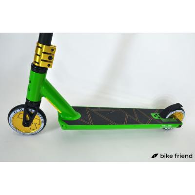 Самокат Explore Leidart Pro New зеленый Самокат Explore Leidart Pro New зеленый