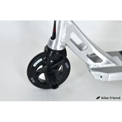 Самокат Explore Leone серый Самокат Explore Leone серый