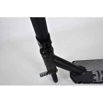 Самокат Explore Major Deluxe чорний Самокат Explore Major Deluxe чорний