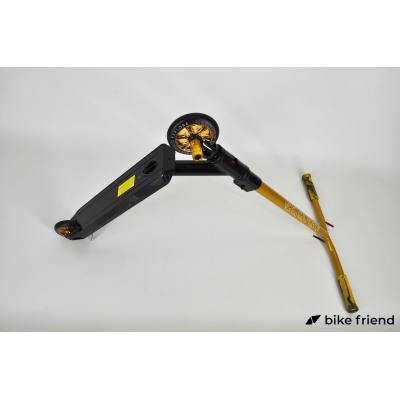 Самокат Explore Spade NEW чорно-жовтий Самокат Explore Spade NEW чорно-жовтий