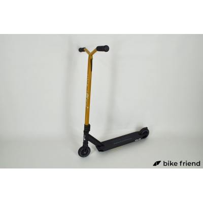 Самокат Explore Spade Deluxe II New чорний з жовтим Самокат Explore Spade Deluxe II New чорний з жовтим