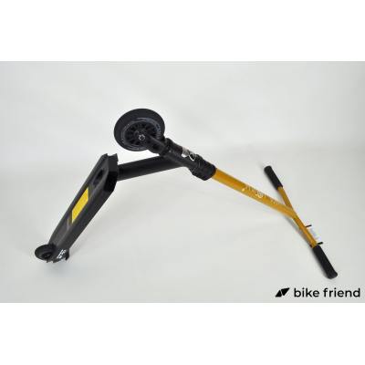 Самокат Explore Spade Deluxe II New чорний з жовтим Самокат Explore Spade Deluxe II New чорний з жовтим