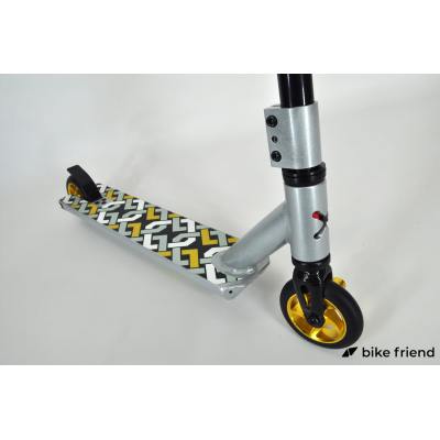 Самокат Explore Storm Deluxe сірий Самокат Explore Storm Deluxe сірий