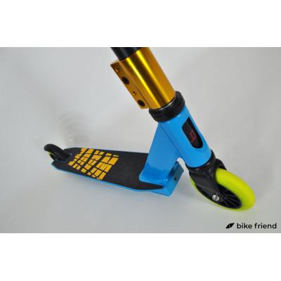 Самокат трюковый Explore Wave Classic HIC желто-голубой Самокат трюковый Explore Wave Classic HIC желто-голубой