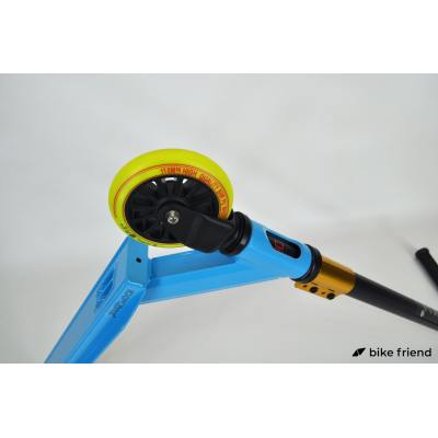 Самокат трюковый Explore Wave Classic HIC желто-голубой Самокат трюковый Explore Wave Classic HIC желто-голубой