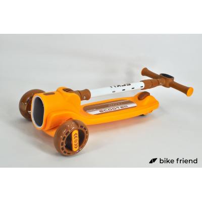 Самокат трехколесный Maraton Flash City детский оранжевый Самокат трехколесный Maraton Flash City детский оранжевый