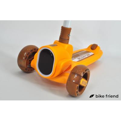 Самокат трехколесный Maraton Flash City детский оранжевый Самокат трехколесный Maraton Flash City детский оранжевый