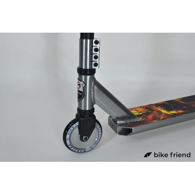 Самокат Maraton Blazer сірий Самокат Maraton Blazer сірий