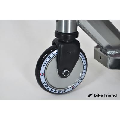 Самокат Maraton Blazer сірий Самокат Maraton Blazer сірий