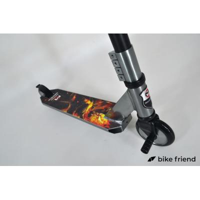 Самокат Maraton Blazer сірий Самокат Maraton Blazer сірий