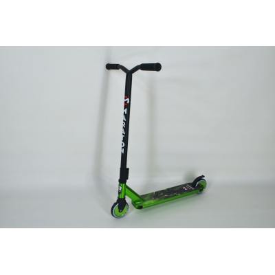 Самокат Maraton Blazer зеленый Самокат Maraton Blazer зеленый