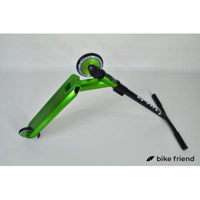 Самокат Maraton Blazer зеленый Самокат Maraton Blazer зеленый