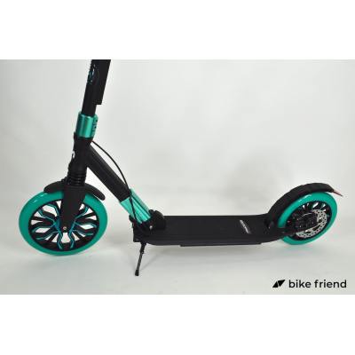 Самокат Maraton Cardinal чорний з бірюзовим Самокат Maraton Cardinal чорний з бірюзовим