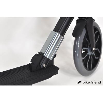 Самокат Maraton Cardinal черный с серым Самокат Maraton Cardinal черный с серым