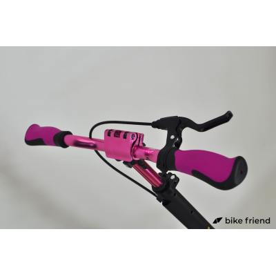 Самокат Maraton Cardinal чорний з рожевим Самокат Maraton Cardinal чорний з рожевим