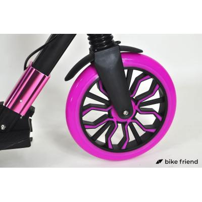 Самокат Maraton Cardinal чорний з рожевим Самокат Maraton Cardinal чорний з рожевим