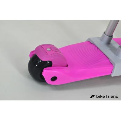 Триколісний самокат Maraton Credo II (5 в 1) рожевий Триколісний самокат Maraton Credo II (5 в 1) рожевий