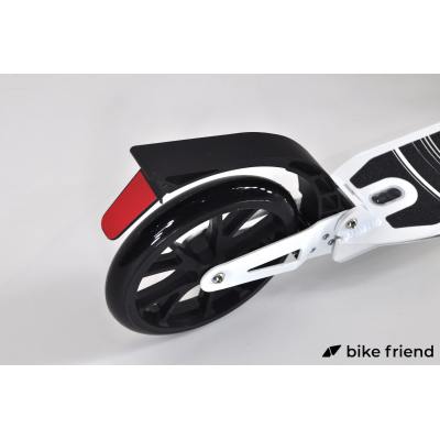 Самокат Maraton Decider білий Самокат Maraton Decider білий