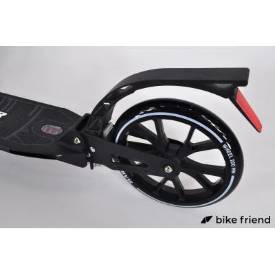 Самокат Maraton Decider чорний Самокат Maraton Decider чорний