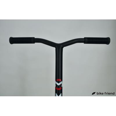 Самокат Maraton District Кросівки Самокат Maraton District Кросівки