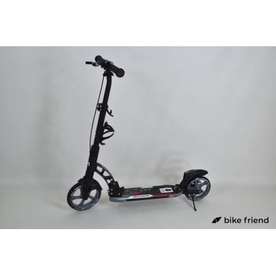 Самокат Maraton Dynamic Disc чорний Самокат Maraton Dynamic Disc чорний