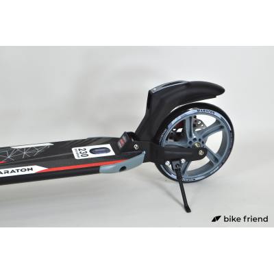 Самокат Maraton Dynamic Disc чорний Самокат Maraton Dynamic Disc чорний