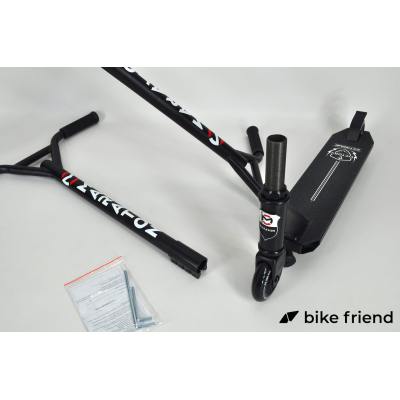 Трюковий самокат Maraton Extreme чорний Трюковий самокат Maraton Extreme чорний