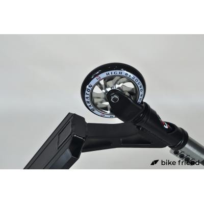 Самокат Maraton G-Star черный Самокат Maraton G-Star черный