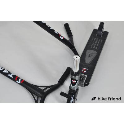 Самокат Maraton G-Star черный Самокат Maraton G-Star черный