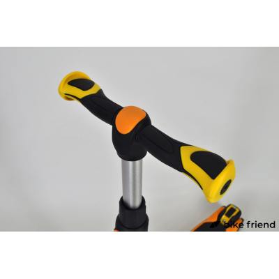 Самокат трехколесный Maraton Global B оранжевый Самокат трехколесный Maraton Global B оранжевый