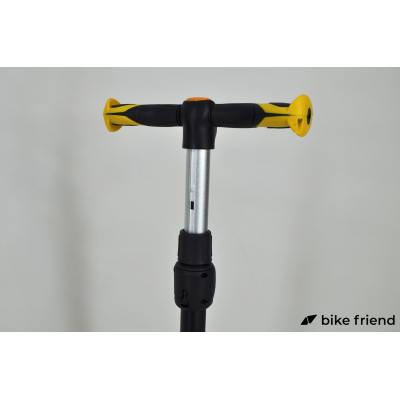 Самокат трехколесный Maraton Global B оранжевый Самокат трехколесный Maraton Global B оранжевый