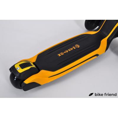 Самокат трехколесный Maraton Global B оранжевый Самокат трехколесный Maraton Global B оранжевый