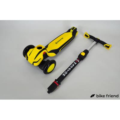 Дитячий самокат Maraton Global B триколісний жовтий Дитячий самокат Maraton Global B триколісний жовтий