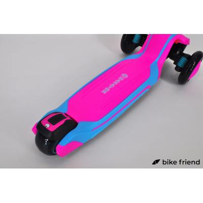 Самокат Maraton Global G триколісний рожево-блакитний Самокат Maraton Global G триколісний рожево-блакитний