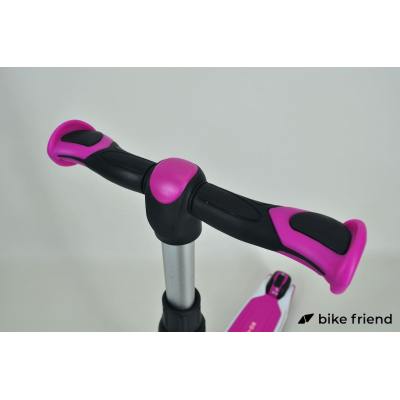 Самокат Maraton Global малиновый Самокат Maraton Global малиновый