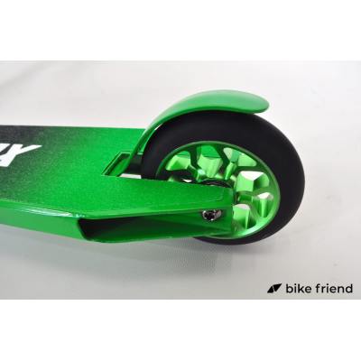 Трюковый самокат Maraton Go TRAX IHC ST PRO 200 Трюковый самокат Maraton Go TRAX IHC ST PRO 200