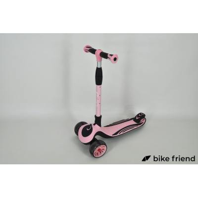 Самокат трехколесный Maraton Golf G розово-черный Самокат трехколесный Maraton Golf G розово-черный