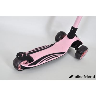 Самокат трехколесный Maraton Golf G розово-черный Самокат трехколесный Maraton Golf G розово-черный