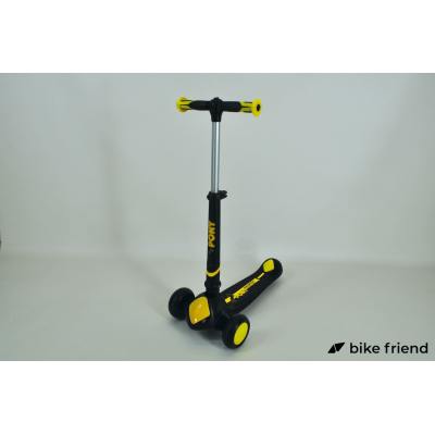 Трехколесный самокат Maraton Pony желтый с черным Трехколесный самокат Maraton Pony желтый с черным