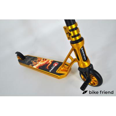 Трюковий самокат Maraton PowerSlide золотий Трюковий самокат Maraton PowerSlide золотий